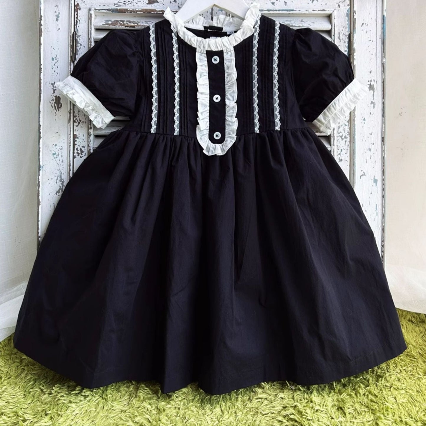 B&W Vintage Style Dress,2T to 7T.