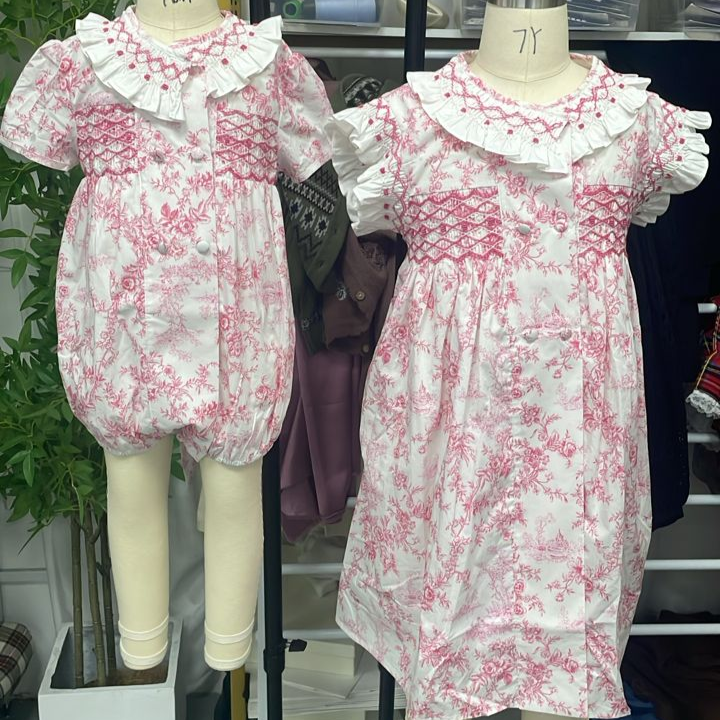 Rose Toile Hand-Smocked Dress,Cotton,12Mβ6T