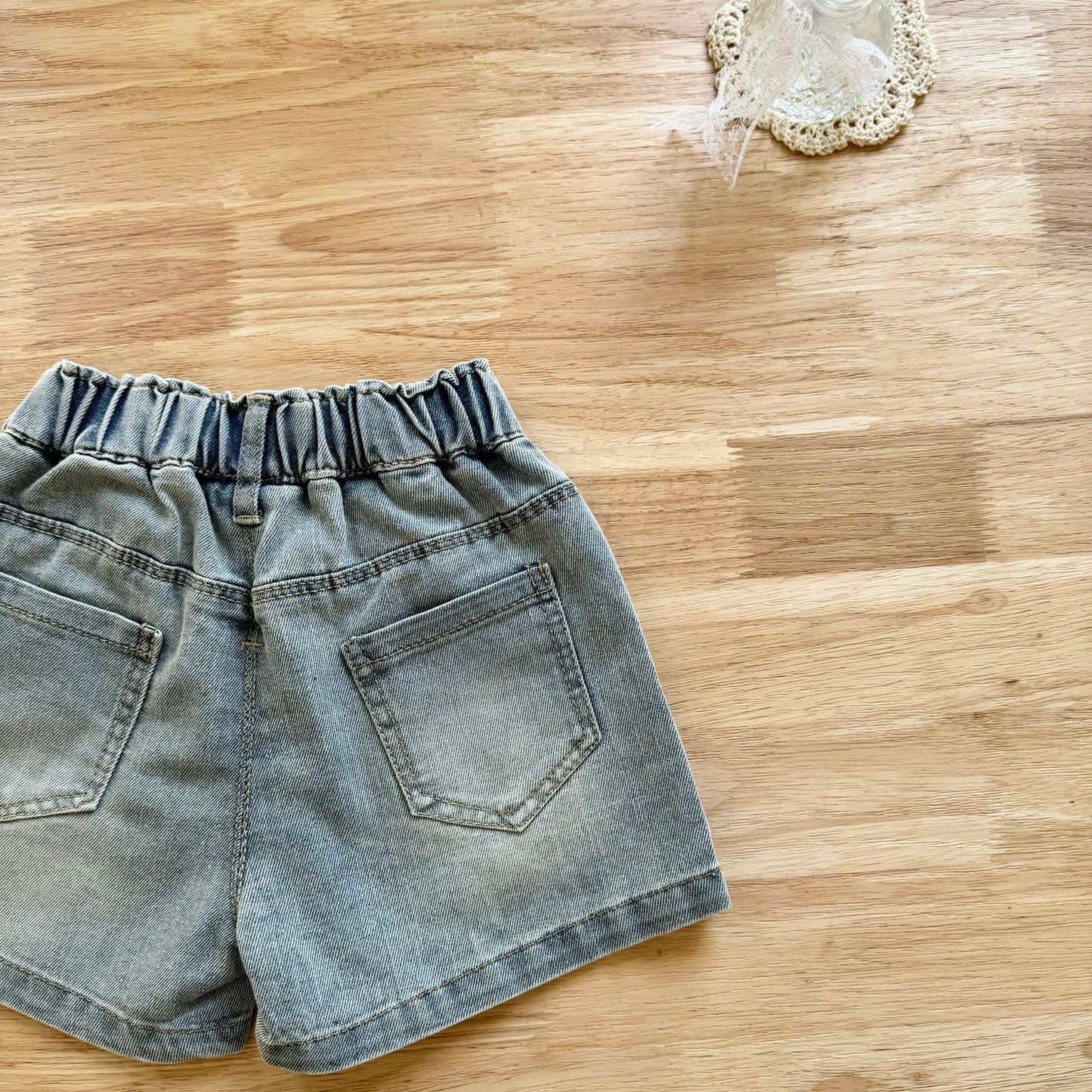 Vintage Floral Cotton Top & Denim Shorts Set (2T–6T)