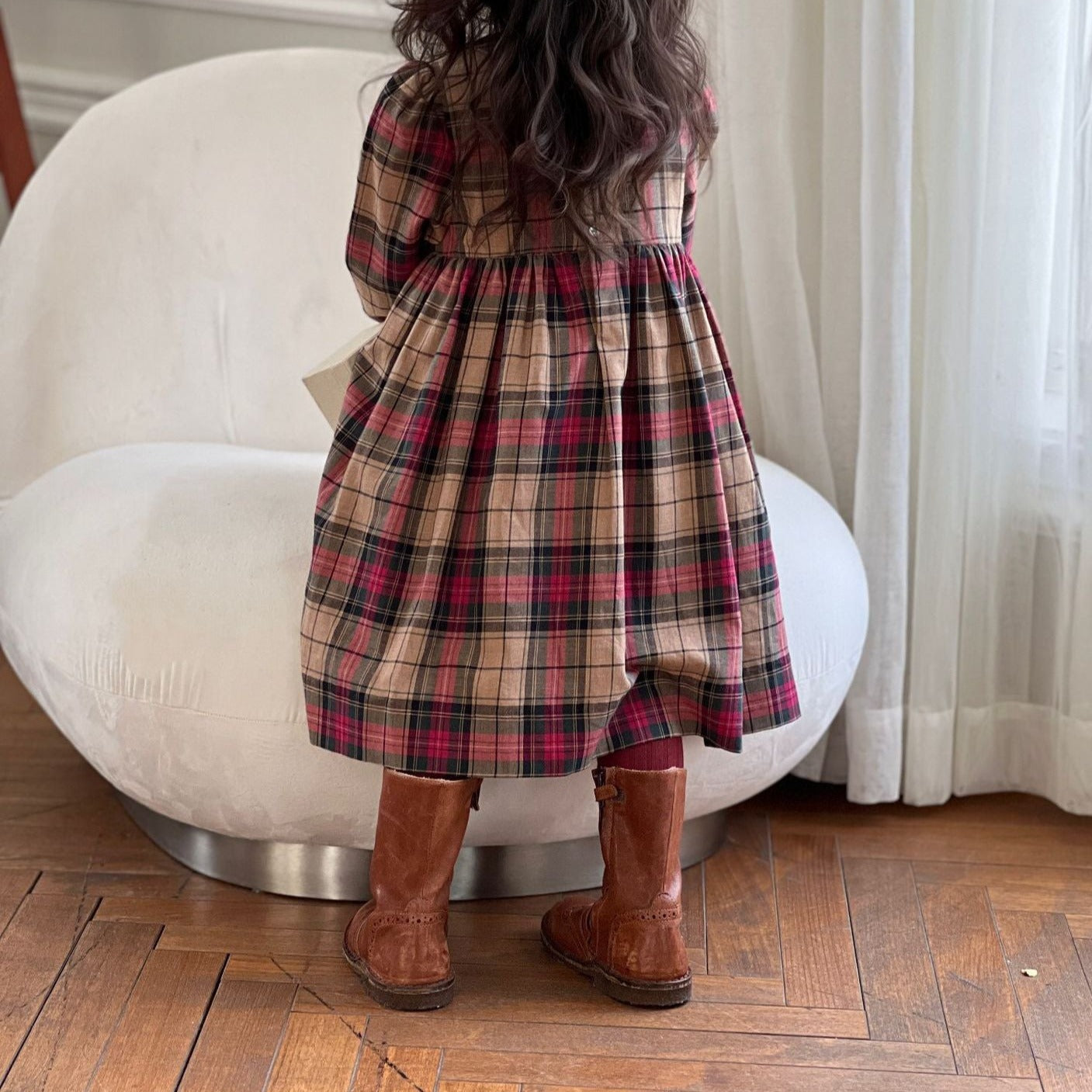Hand Smocked Plaid Dress,3T to 12T.
