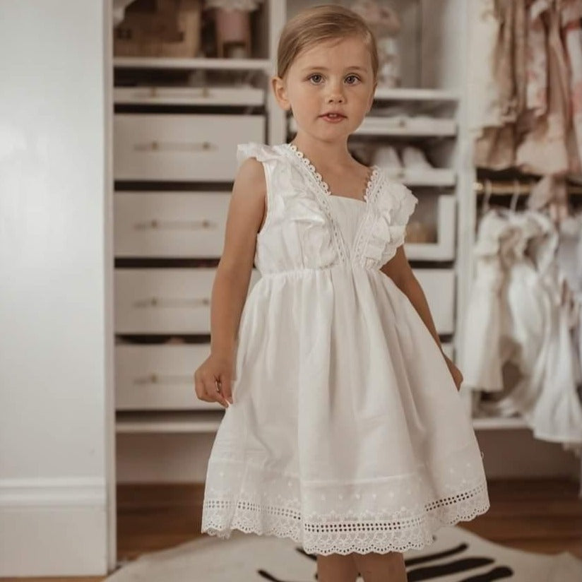 White Summer Lace Dress,2T to 7t. 2T White Summer Lace Dress,2T to 7t. 2T