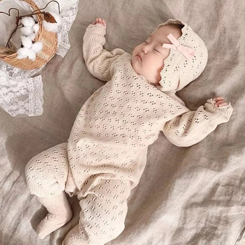 Knitted romper with bonnet,0M to 24M.
