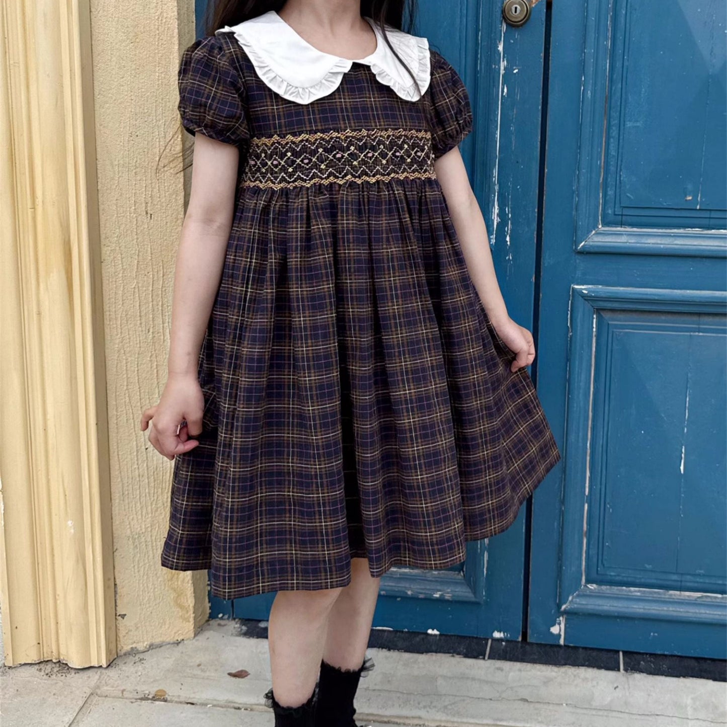 Hand Smocked Dark Plaid Dress,2T to 7T.