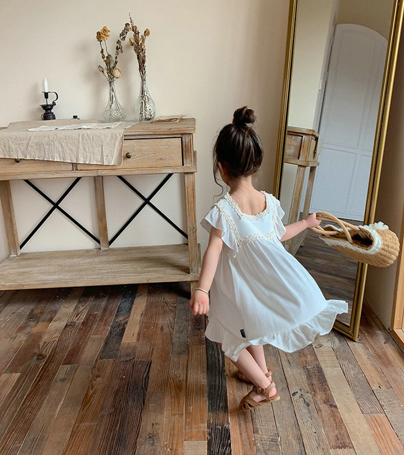 White Vintage Embroidered Dress,2T to 6T.