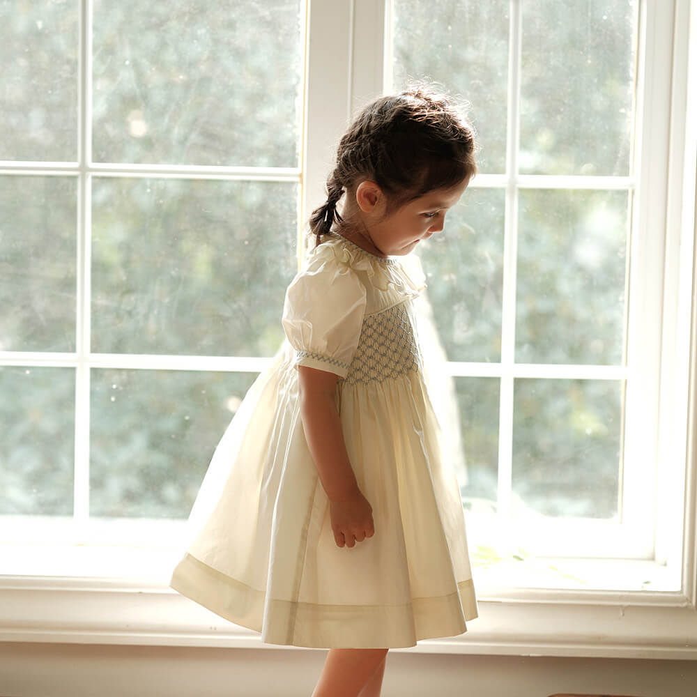 Stunning Off-White Hand Smocked Dress,2T to 7T.